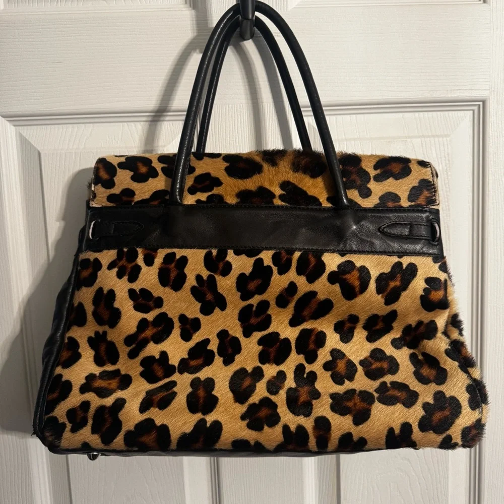 Maximalist Style Larettamia Leopard and Black Fringe Shoulder Bag - Picture 3 of 13